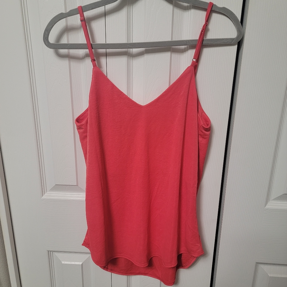 Lena V-Neck Tank Top